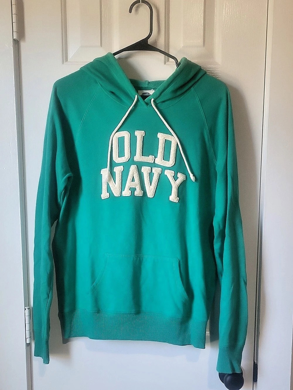 Old Navy Vintage Logo Applique Pullover Hoodie Size L